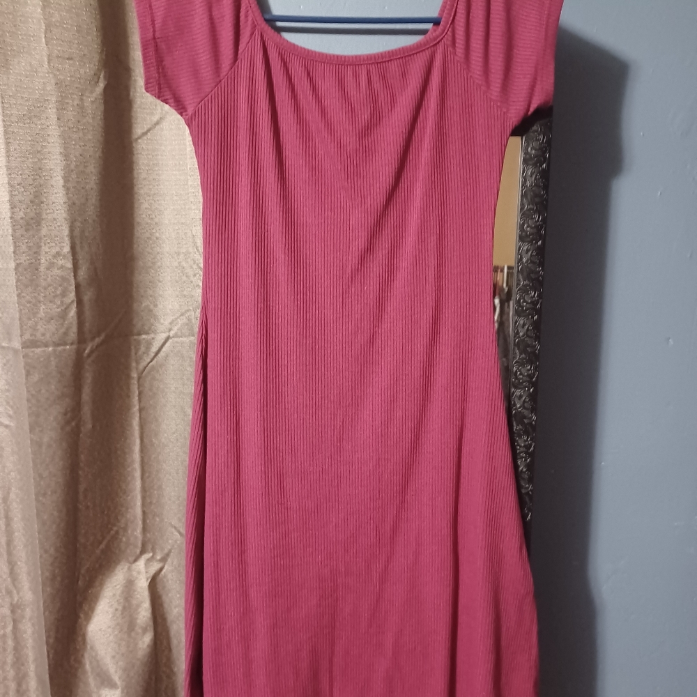 Short sleeve dress